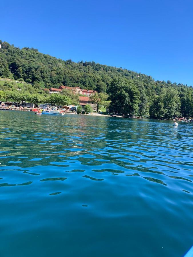 Bellissima Macie Apartment Miasino Bagian luar foto