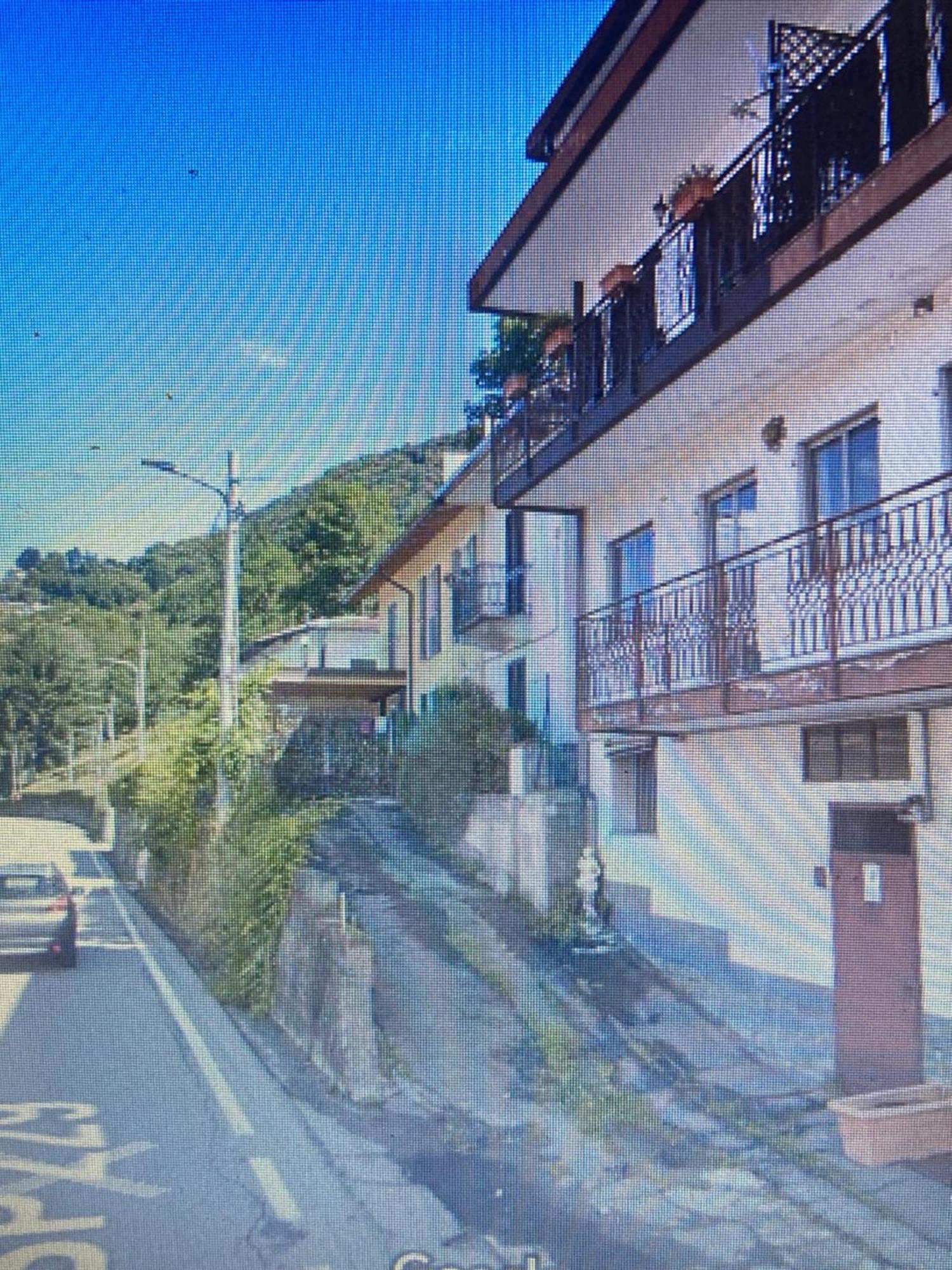 Bellissima Macie Apartment Miasino Bagian luar foto